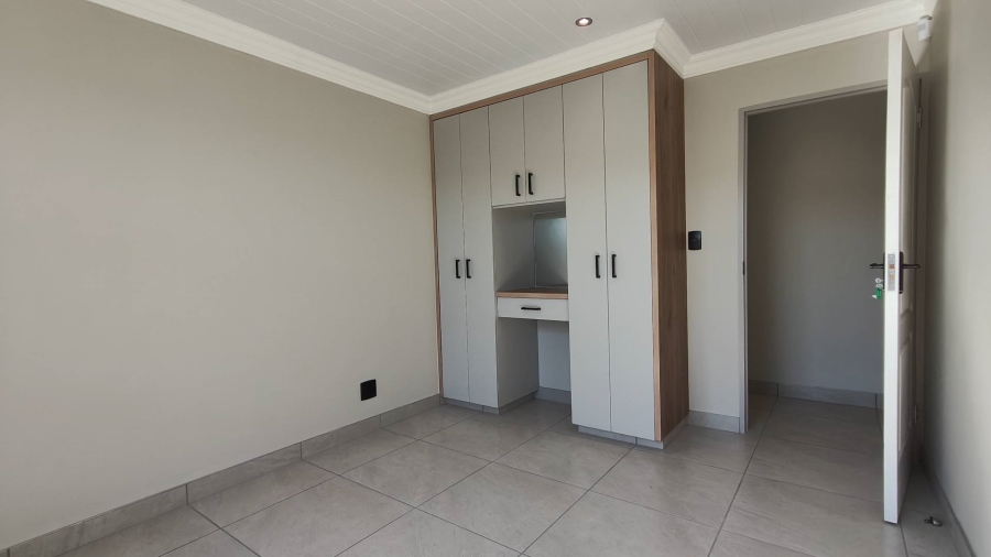 3 Bedroom Property for Sale in Dana Bay Western Cape